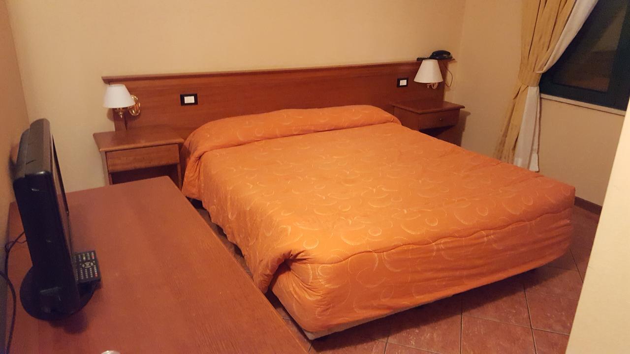 Hotel Ristorante Amalfitana Dello ห้อง รูปภาพ